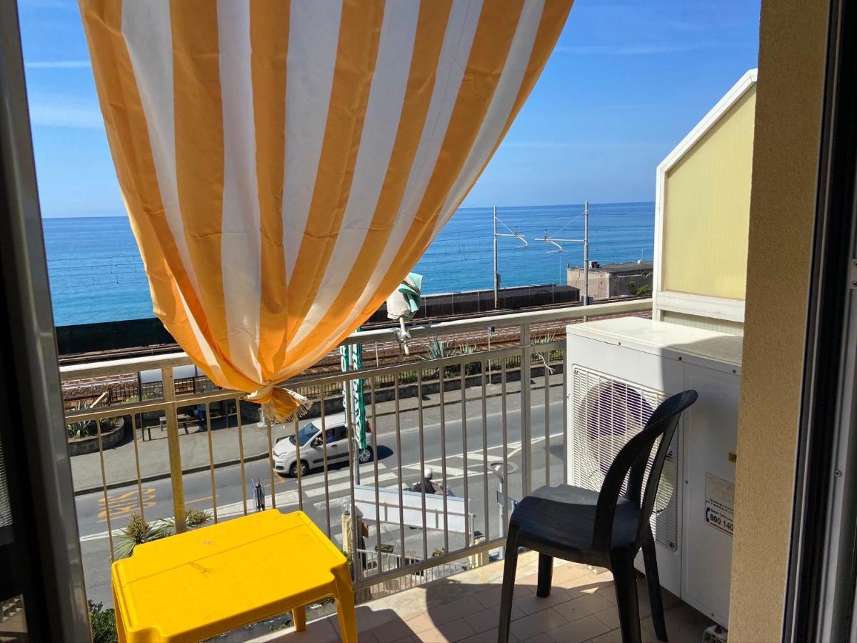 Piccolo Hotel Di Lavagna Zewnętrze zdjęcie