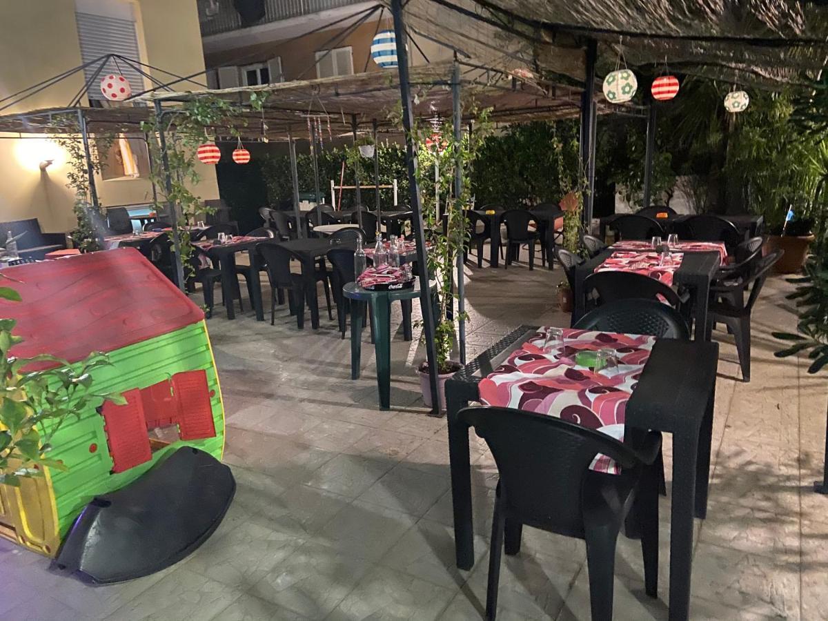 Piccolo Hotel Di Lavagna Zewnętrze zdjęcie